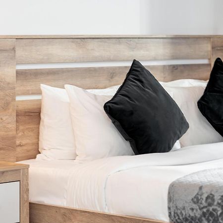 Higuests - Unique Studio With Stunning Panoramic Marina Views Dubai Luaran gambar